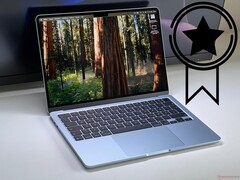 O Apple MacBook Air 13 M5 é atualmente o laptop mais vendido na Amazon.