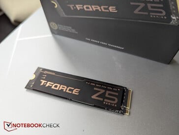 T-Force com adesivo de grafeno anexado