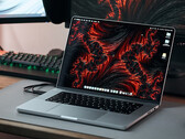 O MacBook Pro não ganhará uma versão com tela OLED em breve