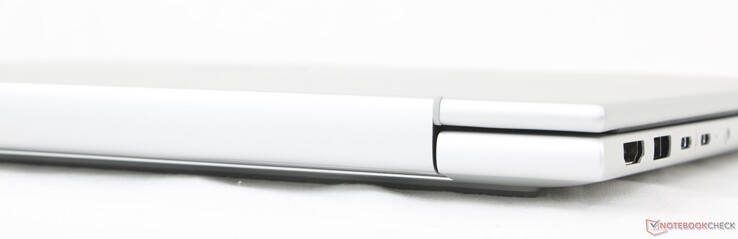 Traseira: Sem portas