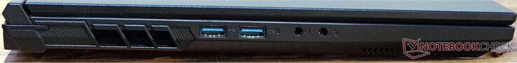 Esquerda: 2x USB-A (5 Gb/s), fone de ouvido, microfone + S/PDIF