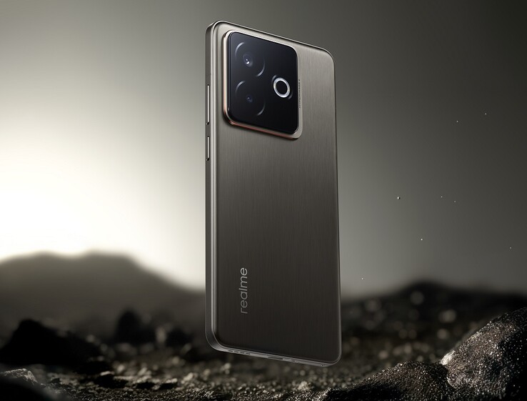 O Realme GT7 Pro Racing Edition, cor Star Trail Titanium (Fonte da imagem: conta da Realme, Weibo)