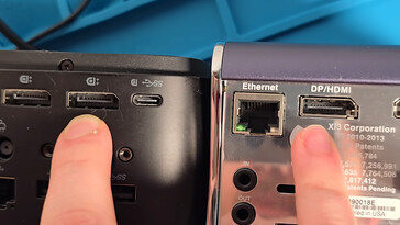 DisplayPort comum vs. porta híbrida (fonte da imagem: Jon Bringus no YouTube)