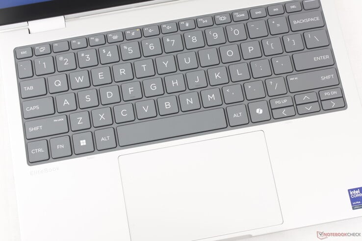 O teclado e o clickpad são maiores do que o modelo da geração anterior