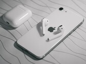 Não espere que um novo iPhone SE chegue no início do próximo ano, de acordo com Ming-Chi Kuo. (Fonte de imagem: AB)