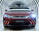 Um BYD Da Han saiu da linha de produção na China, marcando o veículo de número 10 milhões produzido na série Dynasty.