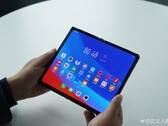 Em 2019, um smartphone dobrável foi provocado por um smartphone dobrável. (Fonte de imagem: Oppo)