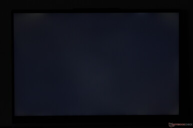 Sangramento moderado e irregular da luz de fundo