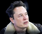 Elon Musk discursando na conferência Atreju em Roma (imagem: Independent/YT)