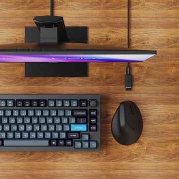 O Keychron M5 8K inclui um cabo USB-C trançado e um adaptador USB-C-para-A para um melhor sinal sem fio. (Fonte da imagem: Keychron)