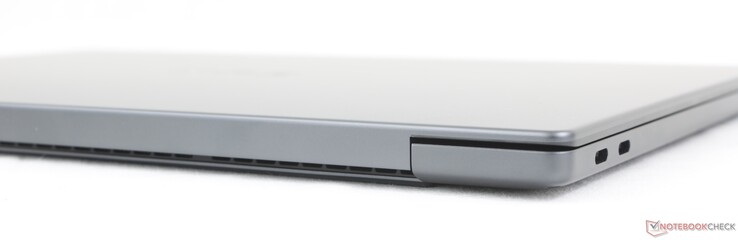 Traseira: Sem portas