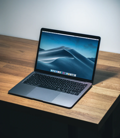 Apple&#039;s modelos MacBook Pro de próxima geração podem ter displays mais altos para acompanhar seus novos SoCs. (Fonte da imagem: Howard Bouchevereau)