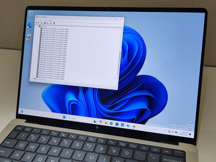 HP EliteBook X G1a com AMD Ryzen AI Pro 9 HX 375 (fonte da imagem: Benjamin Herzig)