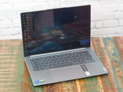 O Lenovo Yoga Slim 7i Pro - fornecido pela Lenovo