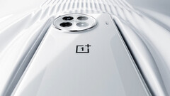 A série OnePlus Ace 5 poderá ser lançada na China em dezembro (Fonte da imagem: OnePlus)