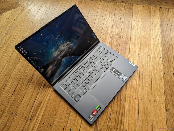  Lenovo Slim 7 Pro X Laptop: Ryzen 9 6900HS, RTX 3050