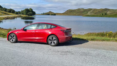 Tesla usa baterias CATL em muitos de seus veículos da linha padrão (imagem: Tesla)