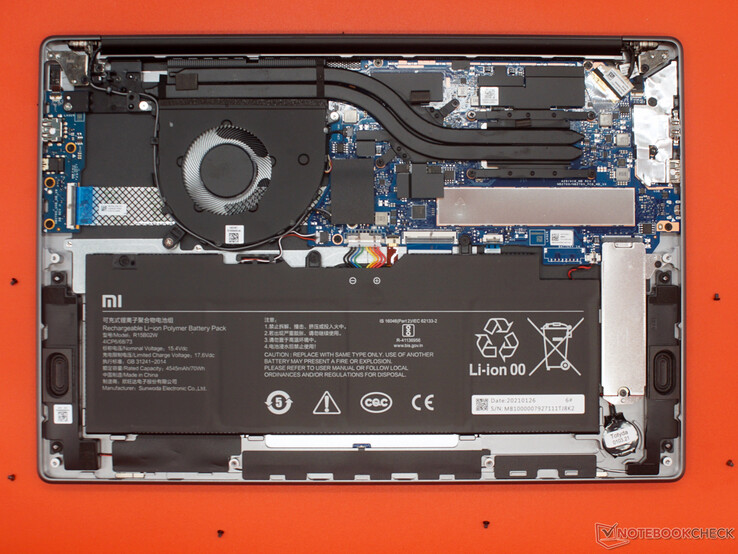 O interior do Xiaomi RedmiBook Pro 15