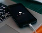 O iOS 26.5.2 traz algumas correções de segurança para os usuários do iPhone