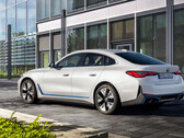 O i4 eDrive40 é o sedan elétrico em massa da BMW (imagem: BMW) 
