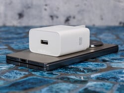 Encontre o N6 com adaptador