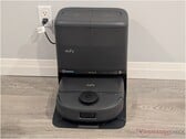 avaliação do aspirador robô Omni C28 da eufy: Aspirador robô de médio porte capaz e sem truques