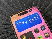 O Face ID sob a tela pode tornar redundante um recorte permanente do Dynamic Island. (Fonte da imagem: Christine Tomero-Chan/Digital Trends)