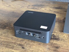 O alto-falante integrado do MSI NUC 2MG é ótimo no papel, mas na prática seu volume é muito baixo para muitos ambientes (Fonte da imagem: Notebookcheck)