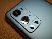 Alguns aparelhos OnePlus 9 Pro sofrem de problemas de superaquecimento. (Fonte da imagem: Izzy Jiang)