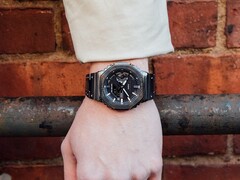 O G-Shock GM-B2100BD-1A totalmente preto. (Fonte da imagem: Casio US)