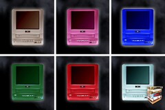 O RetroBox combina uma pequena tela LCD com um reprodutor de VHS (Fonte da imagem: RetroBox)