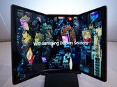 O Samsung Display mostrou novamente suas últimas inovações dobráveis, desta vez no CES 2022. (Fonte da imagem: @sondesix)