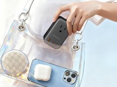 O novo adaptador de viagem ultrafino da Tessan (foto) foi lançado oficialmente nos EUA e na UE. (Fonte da imagem: Tessan)