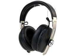 O Sennheiser Momentum 3 Wireless tem um design diferente.