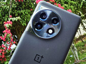 O OnePlus 11 será o único dispositivo elegível para as compilações do OxygenOS 14 Open Beta até outubro. (Fonte da imagem: Notebookcheck)