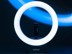 O SANDMARC Ring Light - Wireless Edition tem brilho de até 350 lux. (Fonte da imagem: SANDMARC)