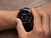 É possível habilitar a funcionalidade ECG em um Fenix 7 Pro sem residir em países compatíveis. (Fonte da imagem: Garmin)