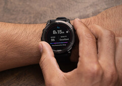 É possível habilitar a funcionalidade ECG em um Fenix 7 Pro sem residir em países compatíveis. (Fonte da imagem: Garmin)