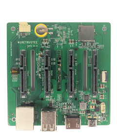 A placa portadora Wiretrustee apresenta quatro conexões SATA 2.0. (Fonte de imagem: Wiretrustee)