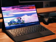 O Super V é equipado com o Core Ultra X7 358H. Na foto: a parte frontal do tablet para jogos. (Fonte da imagem: OneXPlayer)