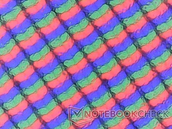 O painel fosco é ligeiramente mais granulado do que uma alternativa brilhante