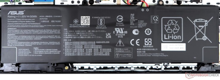 A bateria de 50 WHr do VivoBook 15X oferece um tempo de funcionamento muito bom