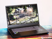 Análise do Medion Erazer Scout E20: Laptop para jogos FHD acessível com RTX 4050