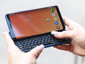 O Pro1-X ainda é vendido por £599 com 6 GB de RAM e 128 GB de armazenamento. (Fonte de imagem: F(x)tec)