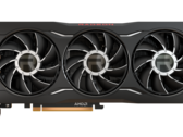 O Radeon RX 6750 XT oferece melhorias no relógio de jogo e na velocidade de memória em relação ao RX 6700 XT. (Fonte de imagem: AMD)