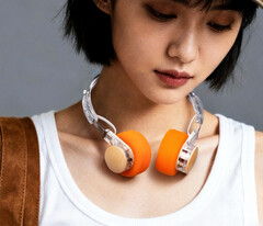 A combinação de madeira e espuma colorida dá ao FiiO EH11 um charmoso visual retrô. (Fonte da imagem: FiiO)