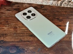 O Xiaomi Redmi Note 15 4G é um smartphone econômico. O que isso significa para as câmeras? (Fonte da imagem: Notebookcheck)