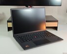 O Lenovo ThinkPad T14 Gen 6 AMD.