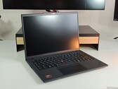 O Lenovo ThinkPad T14 Gen 6 AMD.