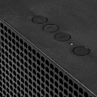 A reprodução pode ser controlada por meio dos botões